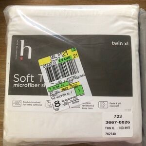 NEW Twin XL sheet set white